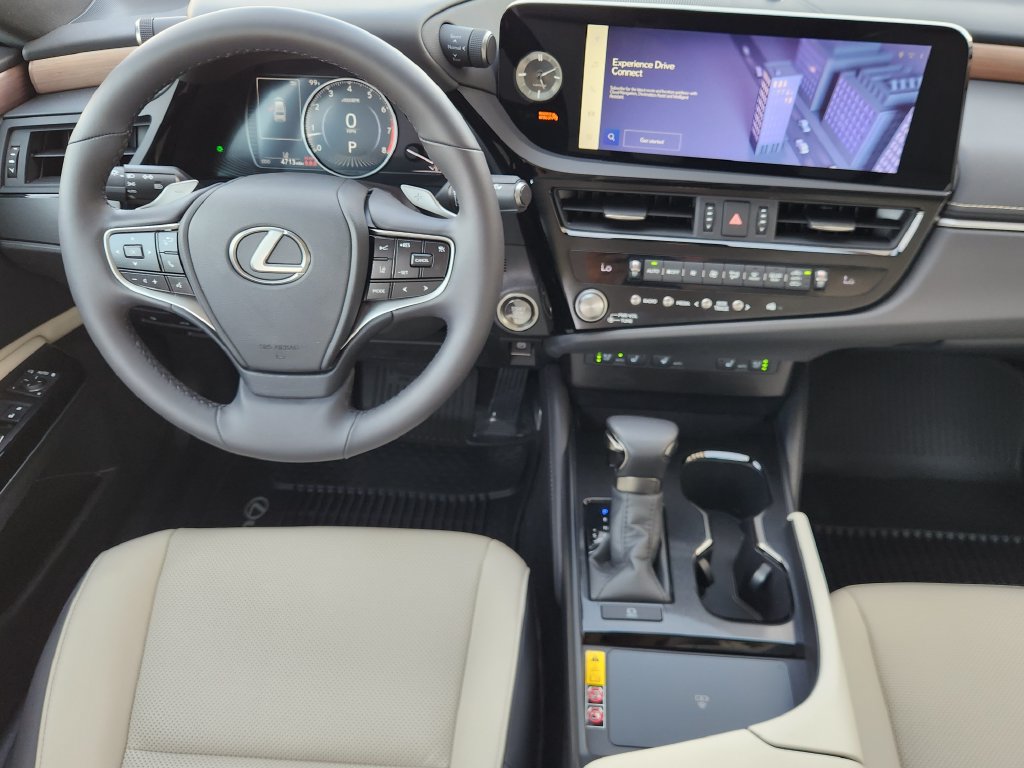 Certified 2024 Lexus ES 350 w/ Premium Package FWD image 26