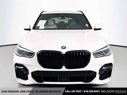 Used 2022 BMW X5 xDrive40i w/ M Sport Package AWD/4WD image 2