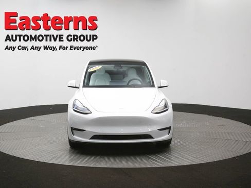 Used 2022 Tesla Model Y Long Range AWD/4WD image 48