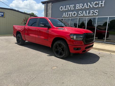 Used 2021 RAM 1500 Big Horn AWD/4WD image 2