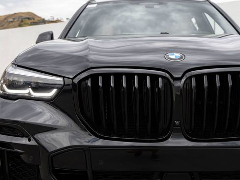 Used 2023 BMW X5 sDrive40i w/ M Sport Package RWD image 9