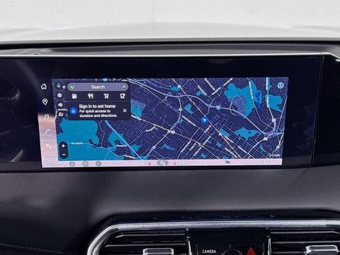 New 2025 Nissan Armada SL w/ Captain's Chari Seat Package image 15