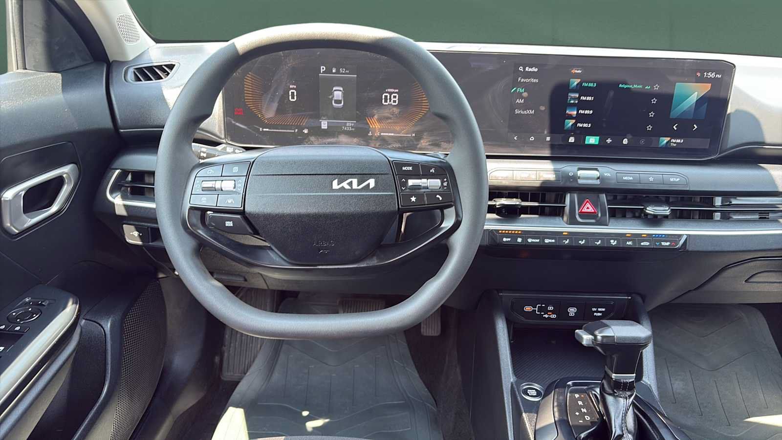 Used 2026 Kia K4 FWD image 25