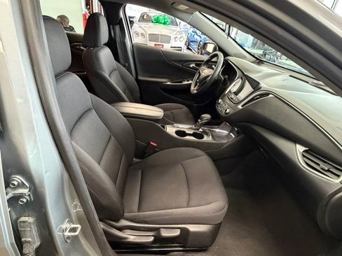 Used 2024 Chevrolet Malibu LT image 52