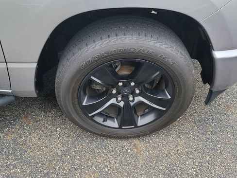 Used 2020 RAM 1500 Big Horn AWD/4WD image 15