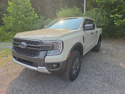 New 2026 Ford Ranger XLT w/ Equipment Group 301A High AWD/4WD image 4
