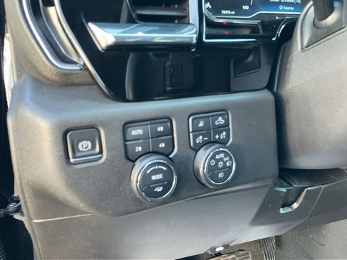 Used 2022 Chevrolet Silverado 1500 LT Trail Boss w/ LT Trail Boss Premium Package image 20