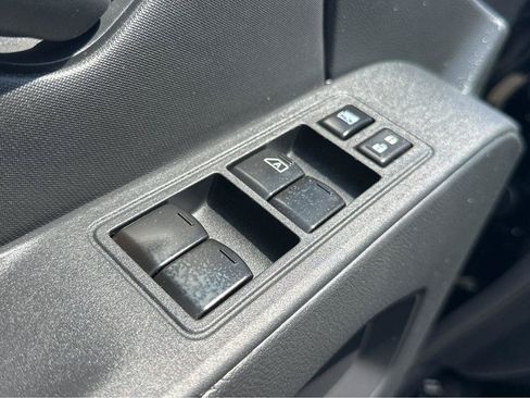Used 2022 Nissan Frontier S w/ Technology Package RWD image 34