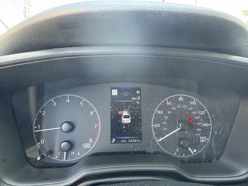 Used 2024 Toyota Corolla LE image 14