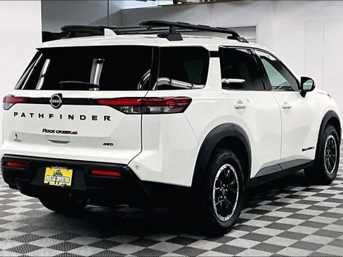 Used 2023 Nissan Pathfinder Rock Creek AWD/4WD image 13