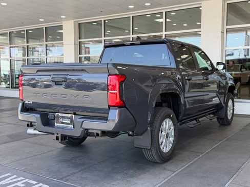 New 2026 Toyota Tacoma SR5 AWD/4WD image 13