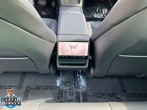 Used 2025 Tesla Model 3 Long Range RWD image 32