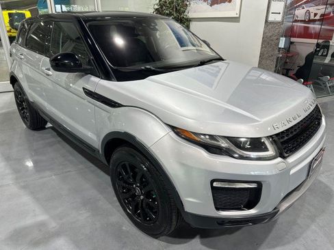 Used 2019 Land Rover Range Rover Evoque AWD/4WD image 11