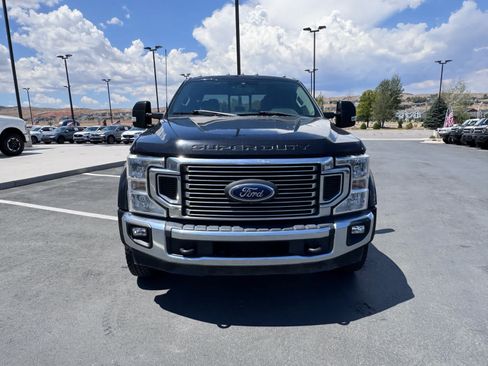 Used 2020 Ford F450 Lariat w/ Lariat Value Package AWD/4WD image 4