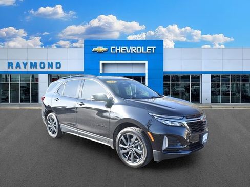 Used 2023 Chevrolet Equinox RS w/ RS Leather Package AWD/4WD image 11