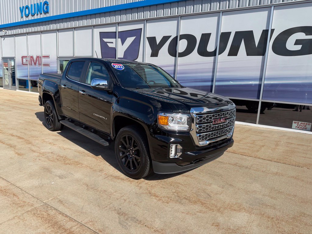 Used 2022 GMC Canyon Denali w/ Denali Black Edition Package AWD/4WD image 2