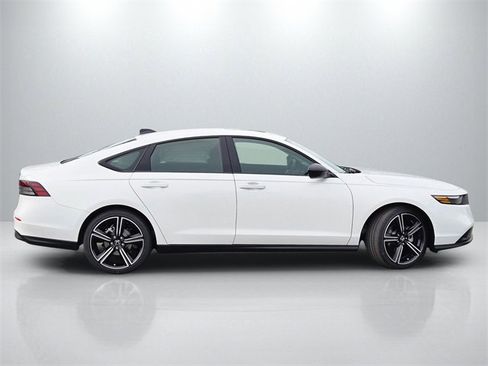 New 2026 Honda Accord SE image 3