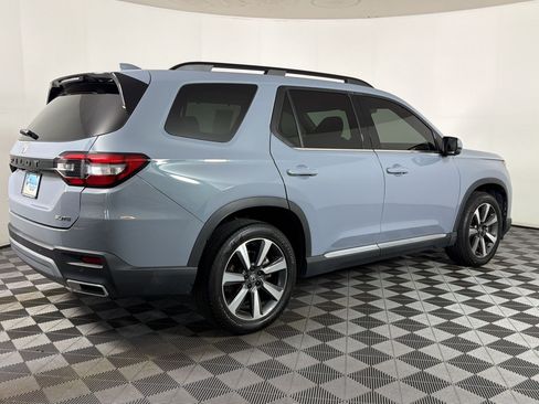 Used 2023 Honda Pilot Elite image 7