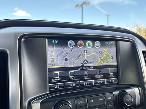 Used 2018 GMC Sierra 1500 SLT w/ SLT Premium Package image 14