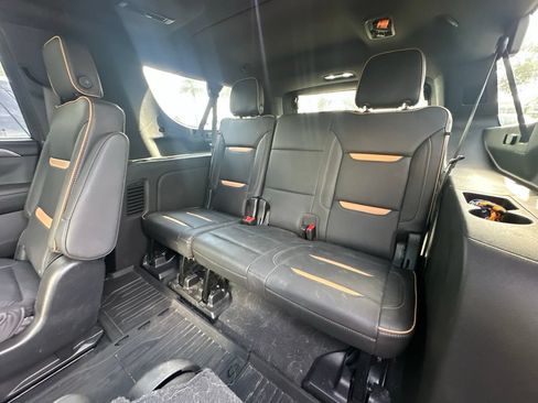 Used 2021 GMC Yukon XL AT4 w/ Rear Media and Nav Package AWD/4WD image 17