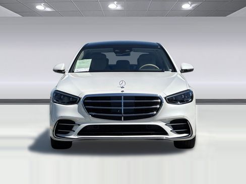 Used 2023 Mercedes-Benz S 580 4MATIC Sedan image 5