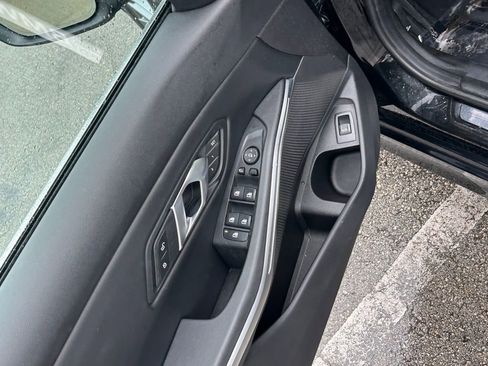 Used 2025 BMW 330i Sedan image 26