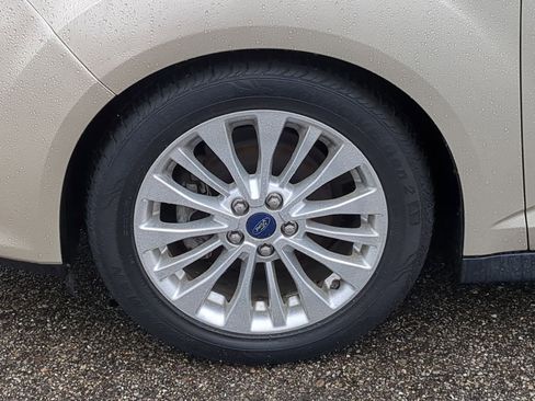 Used 2017 Ford C-MAX SE image 17