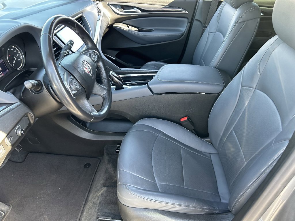Used 2021 Buick Enclave Essence w/ Sound and Sites Package AWD/4WD image 19