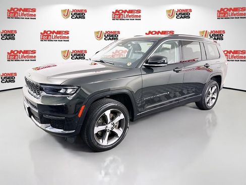 Used 2023 Jeep Grand Cherokee L Limited w/ Luxury Tech Group II AWD/4WD image 15