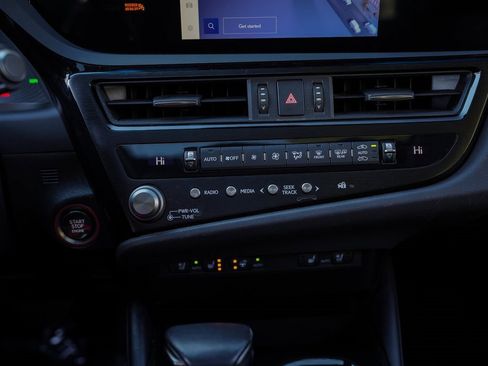 Used 2023 Lexus ES 350 w/ Premium Package image 31