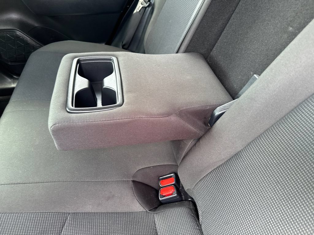 Used 2024 Toyota RAV4 LE AWD/4WD image 36