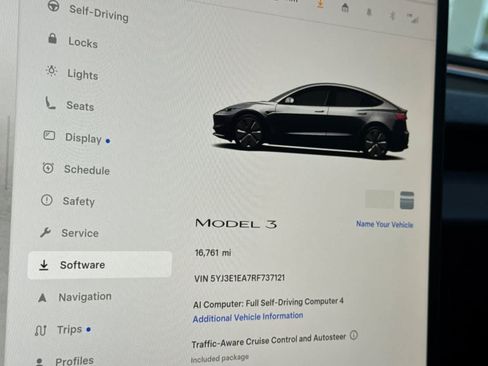 Used 2024 Tesla Model 3 Standard Range RWD image 31