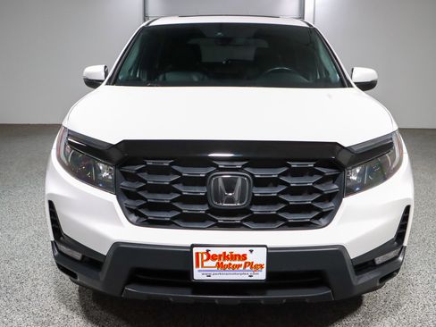 Used 2023 Honda Passport EX-L image 4