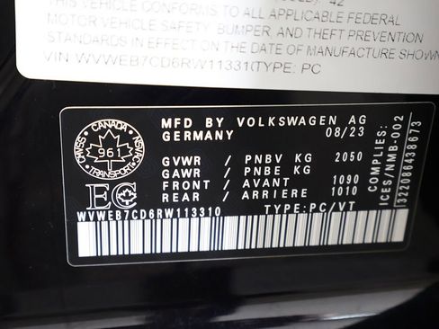 Used 2024 Volkswagen Golf R AWD/4WD image 58