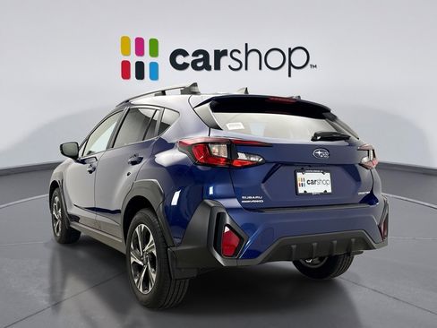 Used 2025 Subaru Crosstrek 2.0i Premium w/ Popular Package #4 AWD/4WD image 3