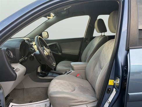 Used 2011 Toyota RAV4 4WD w/ Base L4 Extra Value Pkg image 13