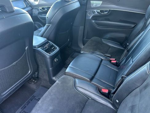 Used 2019 Volvo XC90 T8 R-Design w/ Advanced Package image 12