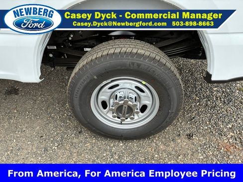 New 2026 Ford F350 XL w/ 360-Degree Camera Package AWD/4WD image 9