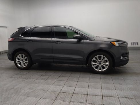 Used 2020 Ford Edge Titanium w/ Equipment Group 301A FWD image 11