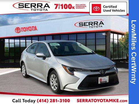 Used 2025 Toyota Corolla LE FWD image 1