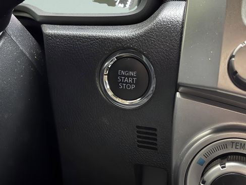 Used 2020 Toyota 4Runner Limited image 18