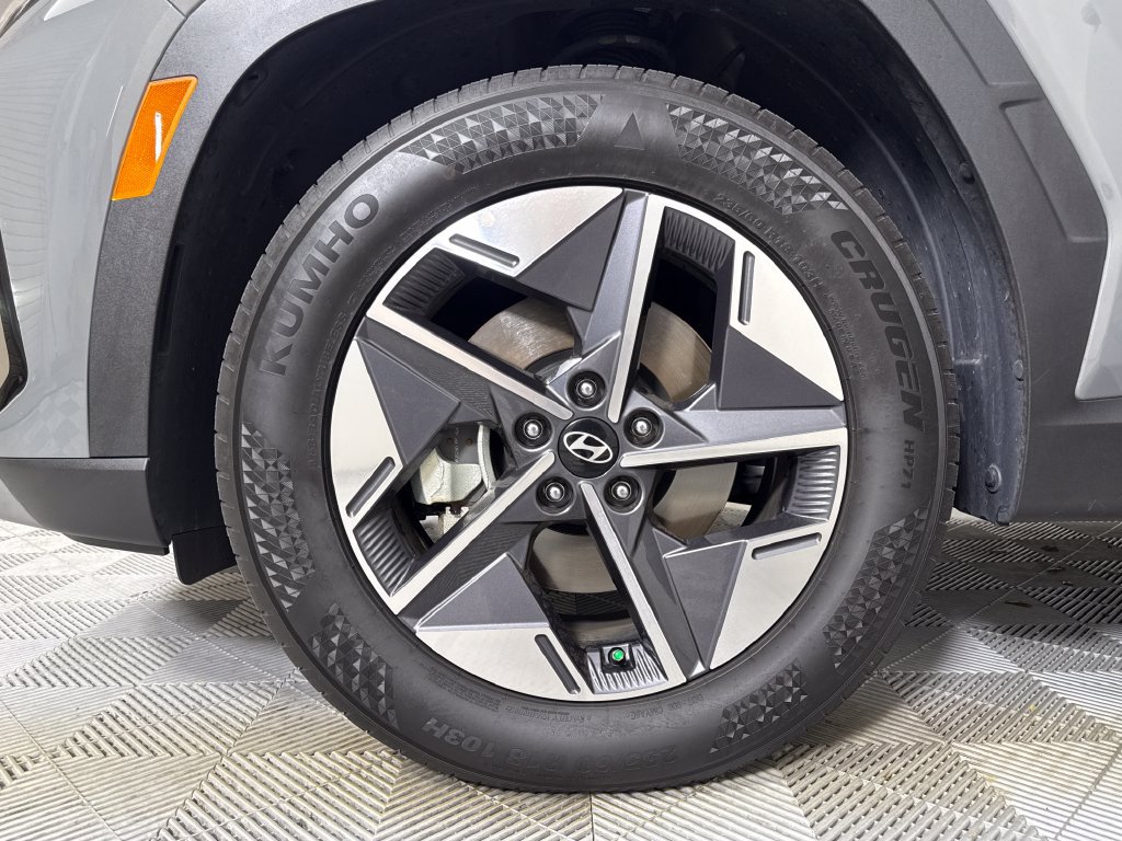 Certified 2025 Hyundai Tucson SEL FWD image 26