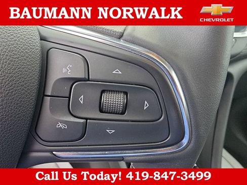 Used 2022 Buick Encore GX Essence w/ Experience Buick Package AWD/4WD image 39