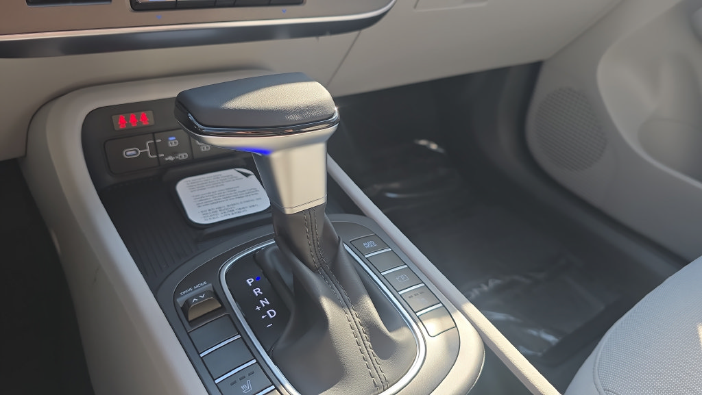 New 2027 Hyundai Kona SEL Sport FWD image 22