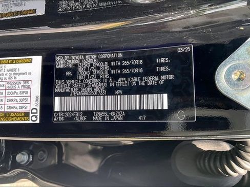 Used 2025 Toyota 4Runner TRD Off-Road AWD/4WD image 36