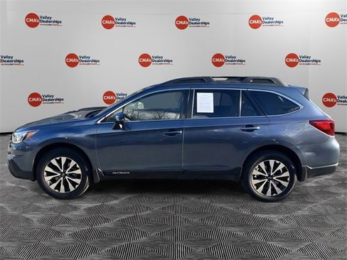 Used 2017 Subaru Outback 3.6R Limited image 5