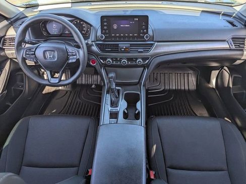 Used 2018 Honda Accord LX image 14