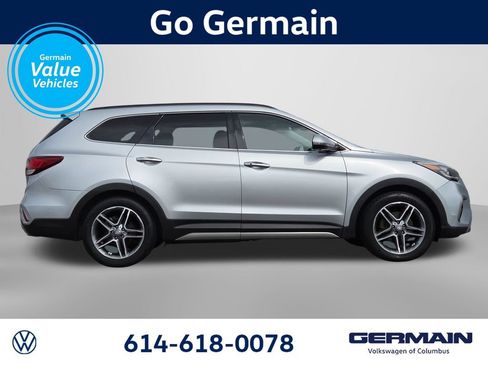 Used 2017 Hyundai Santa Fe Limited AWD/4WD image 6