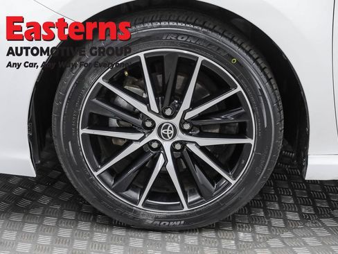 Used 2024 Toyota Camry SE image 31