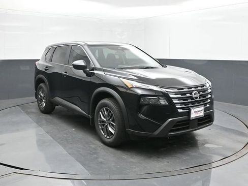 New 2026 Nissan Rogue S image 22